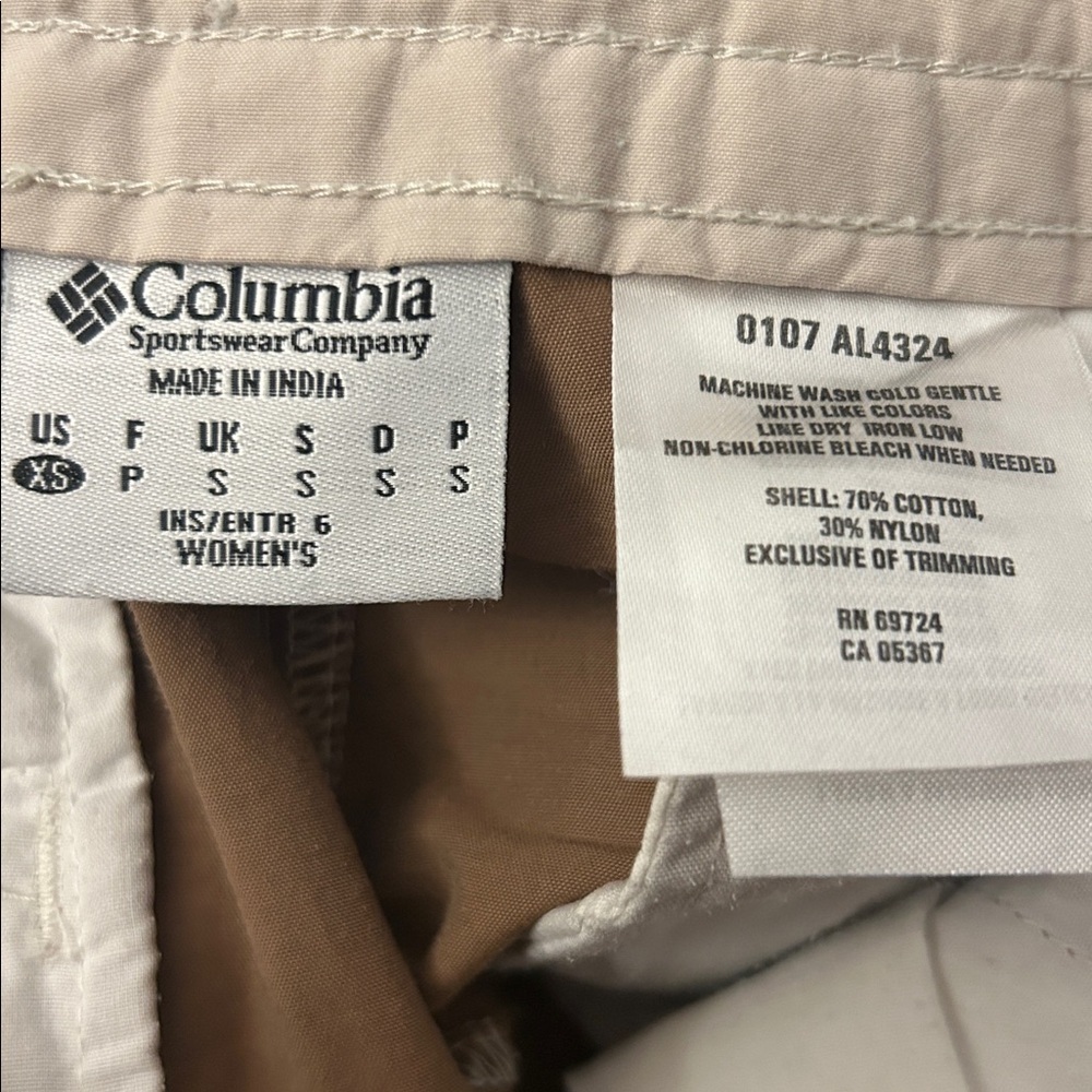 Columbia Women’s Brown Cargo Shorts, Size XS - Picture 7 of 7